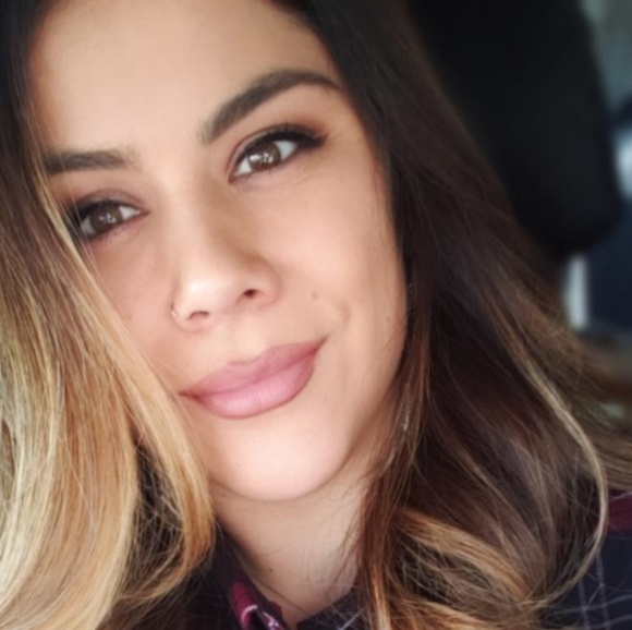 Meet your Posher, Roxanne - Picture 1 of 1